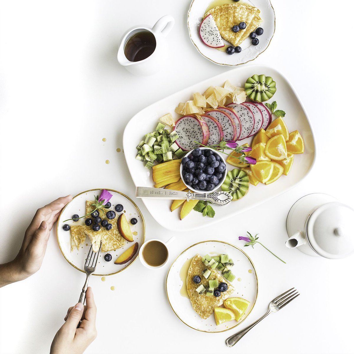JKosmmune's tweet photo. Tag a friend you'd like to share this yummy breakfast with! 🥝
#jkosmmune #skincare #safeingredients #safeskincare #betaglucan #skincarelover #natural #beauty #health #skin #skincarecommunity #bbloggers #beautytips #antiaging #cleanbeauty #likeforlike #beyondsimple #moisturizer https://t.co/Kf8OdnEdW4