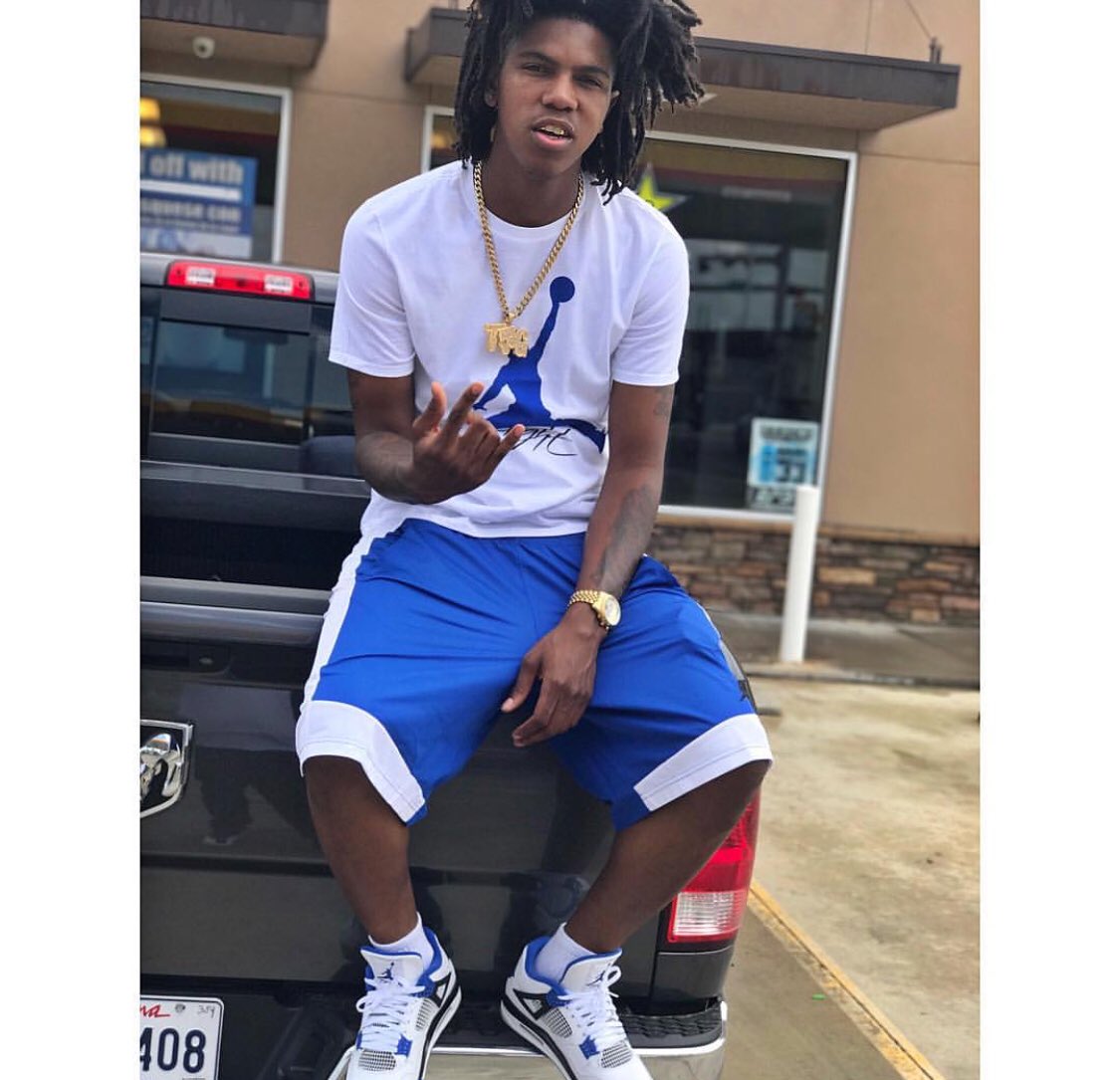 HustleHeartedHQ's tweet photo. One year ago today Baton Rouge rapper Da Real Gee Money was shot & killed walking outside of a studio. #RipGeeMoney 🙏🏾 https://t.co/JZHXRJZMMM