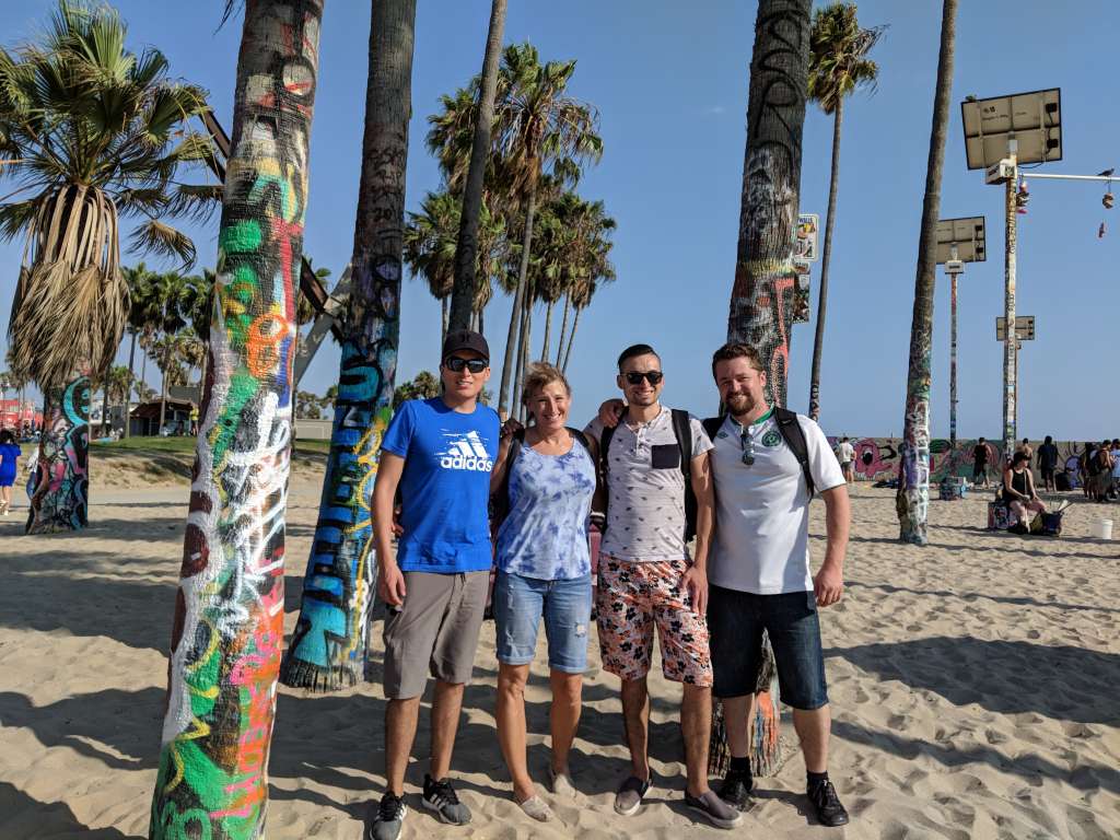 CHI_News's tweet photo. Internship participants were treated to a bit of fun and culture when they visited iconic Santa Monica Pier and Venice Beach.
#GetOutThereCHI #TravelNowCHI #SantaMonica #VeniceBeach #routej1 https://t.co/unzyFehNkI
