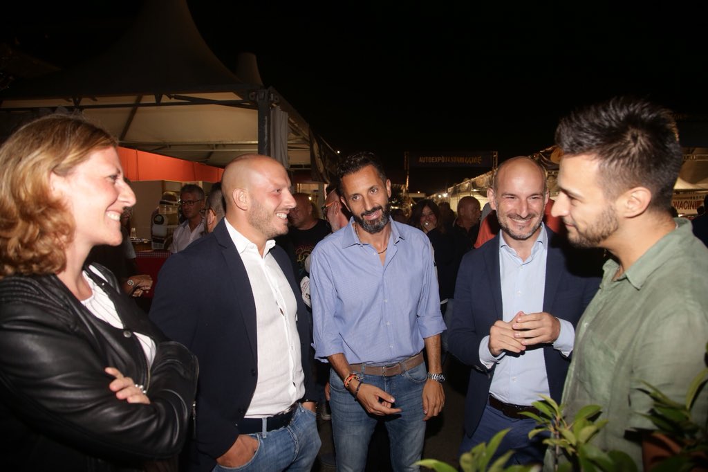 Grazie <a href="/FestareggioLive/">Festareggio</a> <a href="/PdReggioEmilia/">Pd Reggio Emilia</a> <a href="/MondoDemLab/">MondoDem</a> per il bell’evento su i #confini d’ #Europa di venerdì scorso!