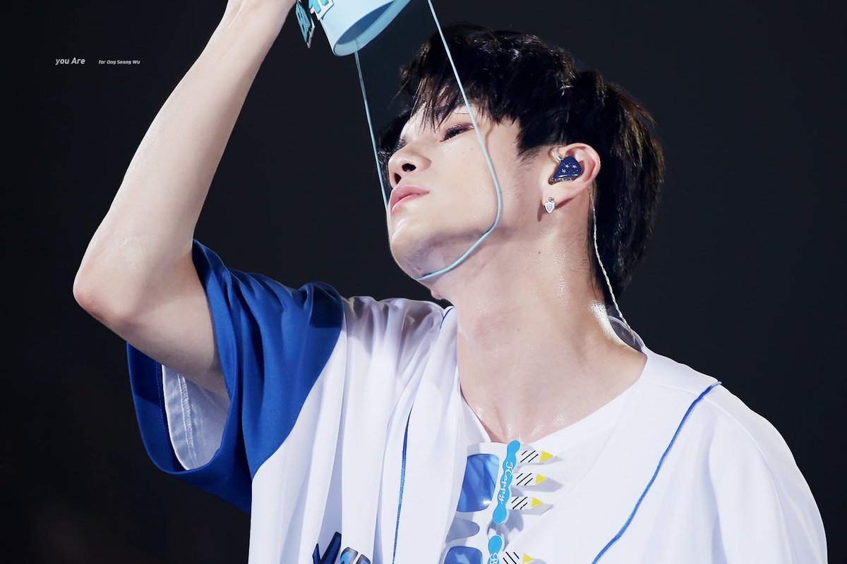 180825 

무슨 말이 필요하담🙊👍

#옹성우 #성우 #ONGSEONGWU