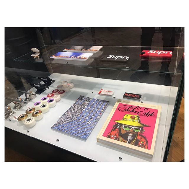 In Fine Style back in stock at Supreme 💖 #limonious ift.tt/2O5CUFU