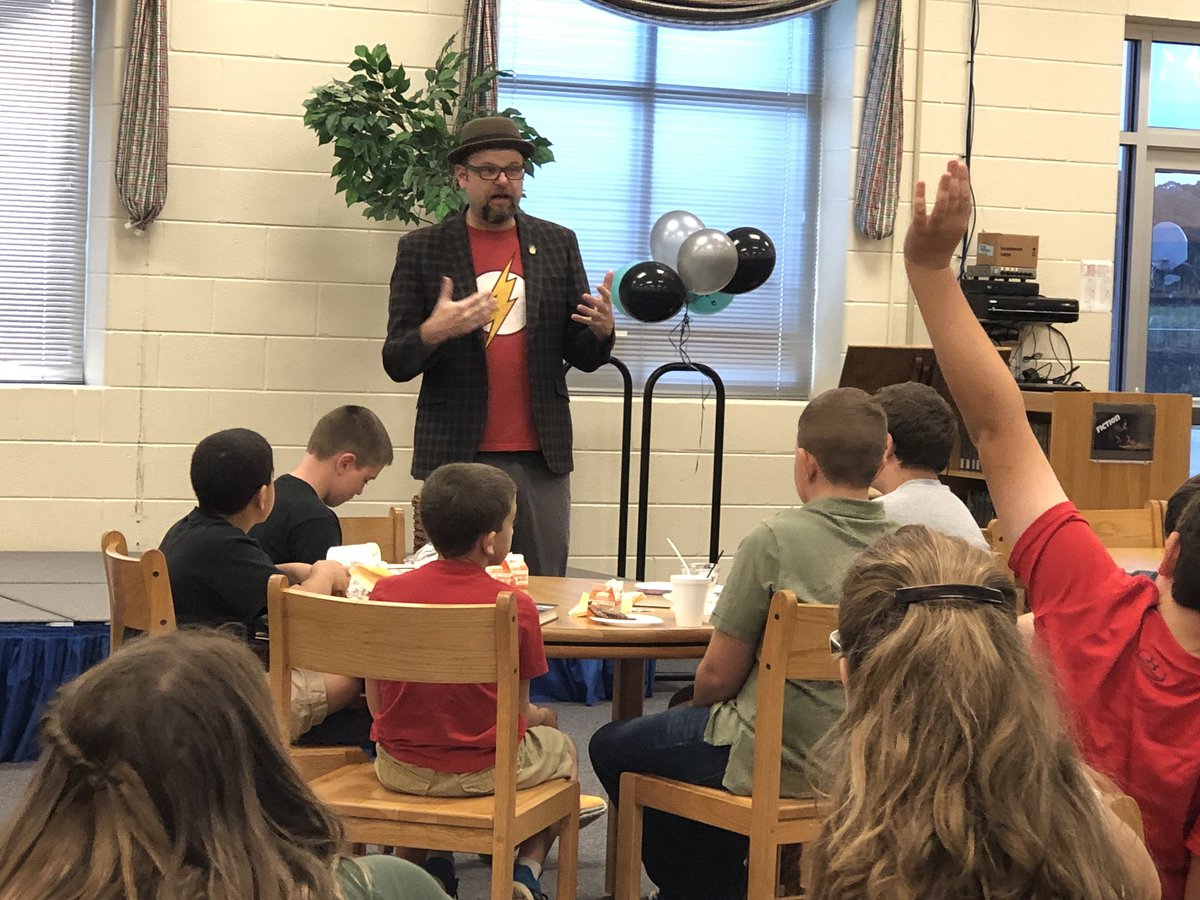 BCSMasterChief's tweet image. @carpentersms students’ breakfast with Refugee author @AlanGratz   #1Read #BCSROCKS @BC_Schools @Blount_Library @UNICEF