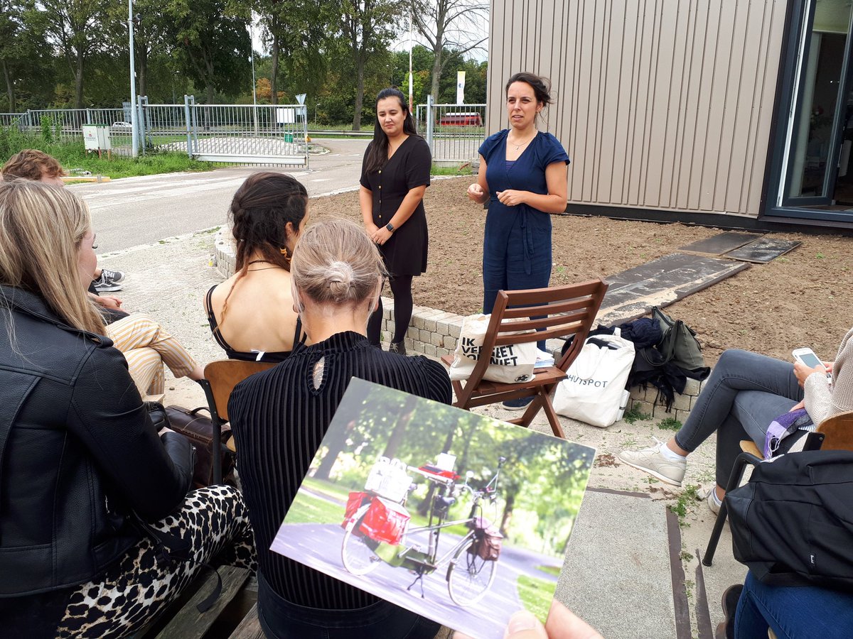 Sociale vraagstukken &amp; duurzame verstedelijking: pitches van <a href="/bobroers/">Bo Broers</a> <a href="/SocVeerkracht/">Samenleving</a> en <a href="/isisboot/">Isis Boot</a> #MindtheGap @BrabantKennis voor studenten @AKVStJoost minor Arts &amp; Urbanism #brabant