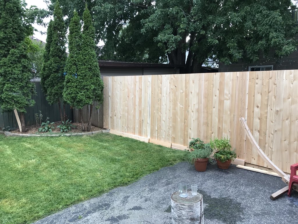yowtoollibrary's tweet photo. Happy #MemberMadeMonday tool fam! Check out this fence project one of our members just completed. We love seeing what the tool community is up to! ๐โ
#ToolLibrary #YOWToolLibrary #MyOttawa #OttCity #Apt613 #MemberMade https://t.co/3A6EJoZLKG