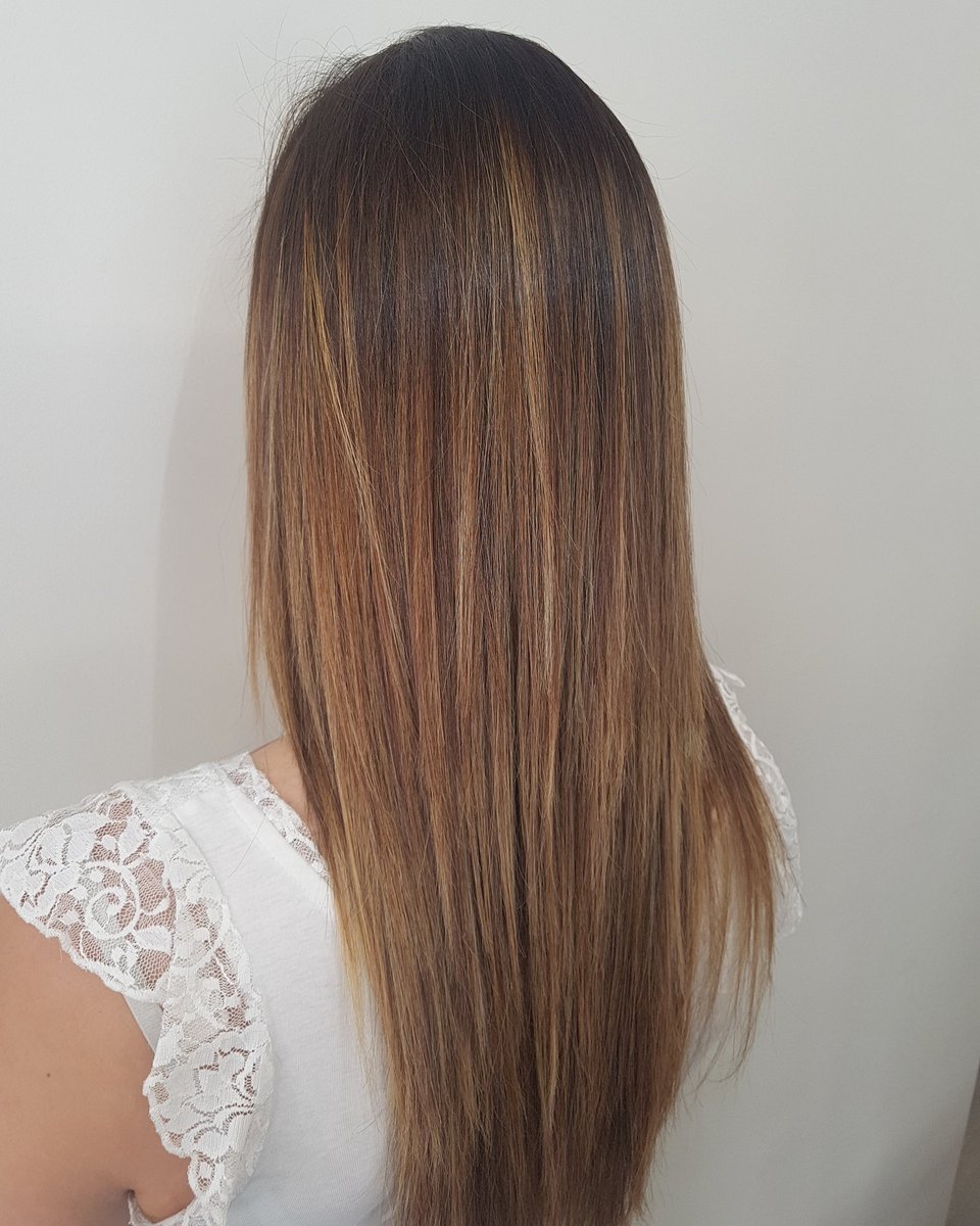#Softbalayage #hair #colorist #smartbond