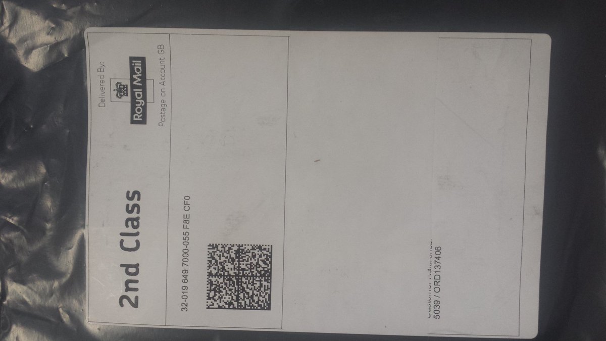 CharlieRobsn's tweet photo. Arrived next day despite having no human readable address on it. 👌 https://t.co/zk6lNTgIRw