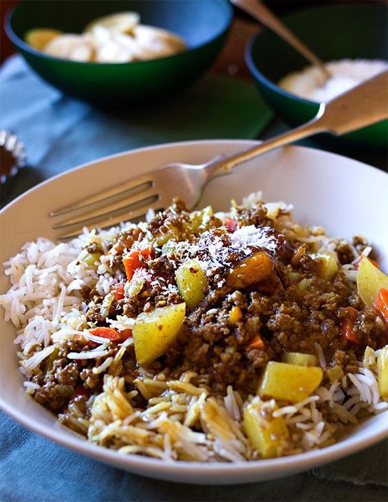 afripora18's tweet photo. Are you a #Foodie? 
We are glad yo have @chopplentiiChop of #Afripora #Business listing. 
Feeling like you need to boost your business, check out our website - https://t.co/PXFBj9gONs

#Foodbusiness #African https://t.co/pGFlNjBCZT