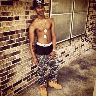 LilSnupeFoeLife's tweet photo. moment 4 life 💔 #FlyHighSnupe https://t.co/QOIpv9lSc1