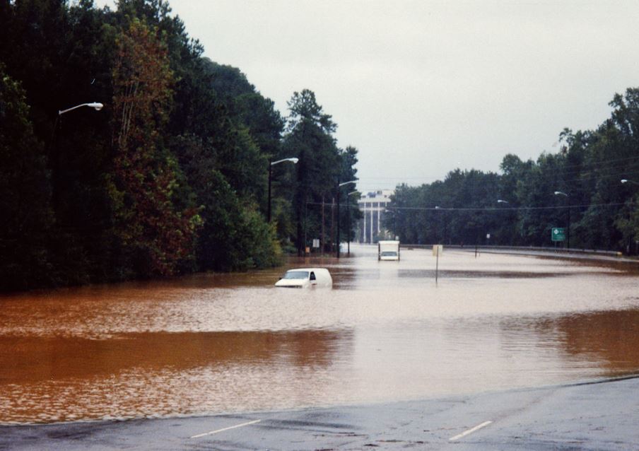 Please take #HurricaneFlorence seriously &amp; prepare for it accordingly. 

Here are pics from #HurricaneFran's impact on Raleigh in '96, courtesy of <a href="/legeros/">Mike Legeros</a>. Florence is expected to be a Category 4 hurricane.

See <a href="/NC_Governor/">Governor Josh Stein</a> steps for emergency planning: bit.ly/2QeisnQ