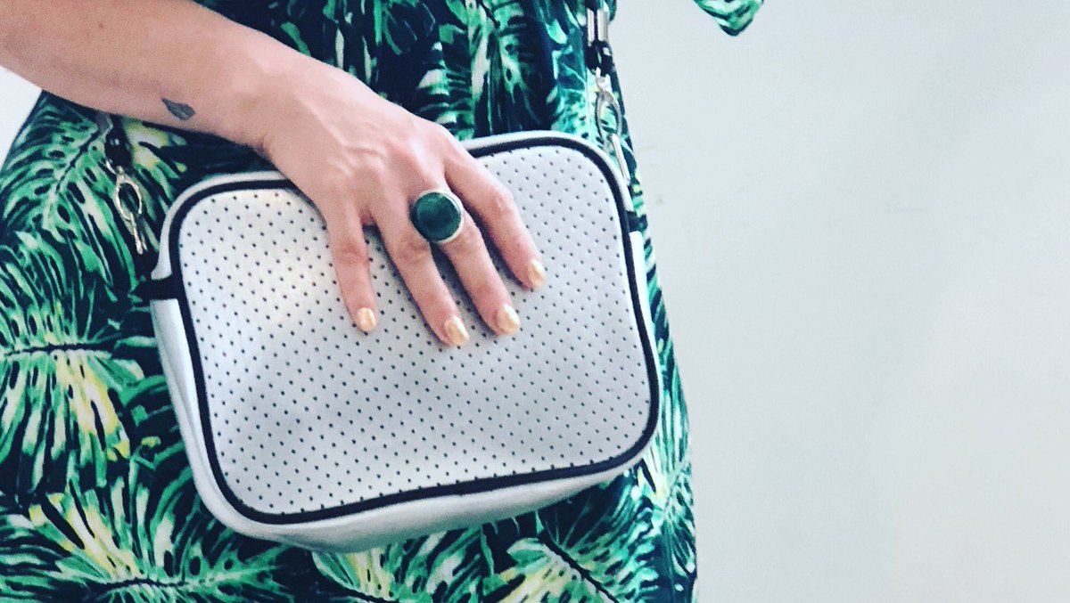 MBPEver's tweet photo. Paid Promotion with PunchNeoprene
Jo’s pick of the day is the Silver Rectangle Cross Body. 
This and heaps of other punches neoprene fabric bags available at 20% off when you use code MBPE20.
https://t.co/rtZi2gNy1p https://t.co/W8IsLAW8kC