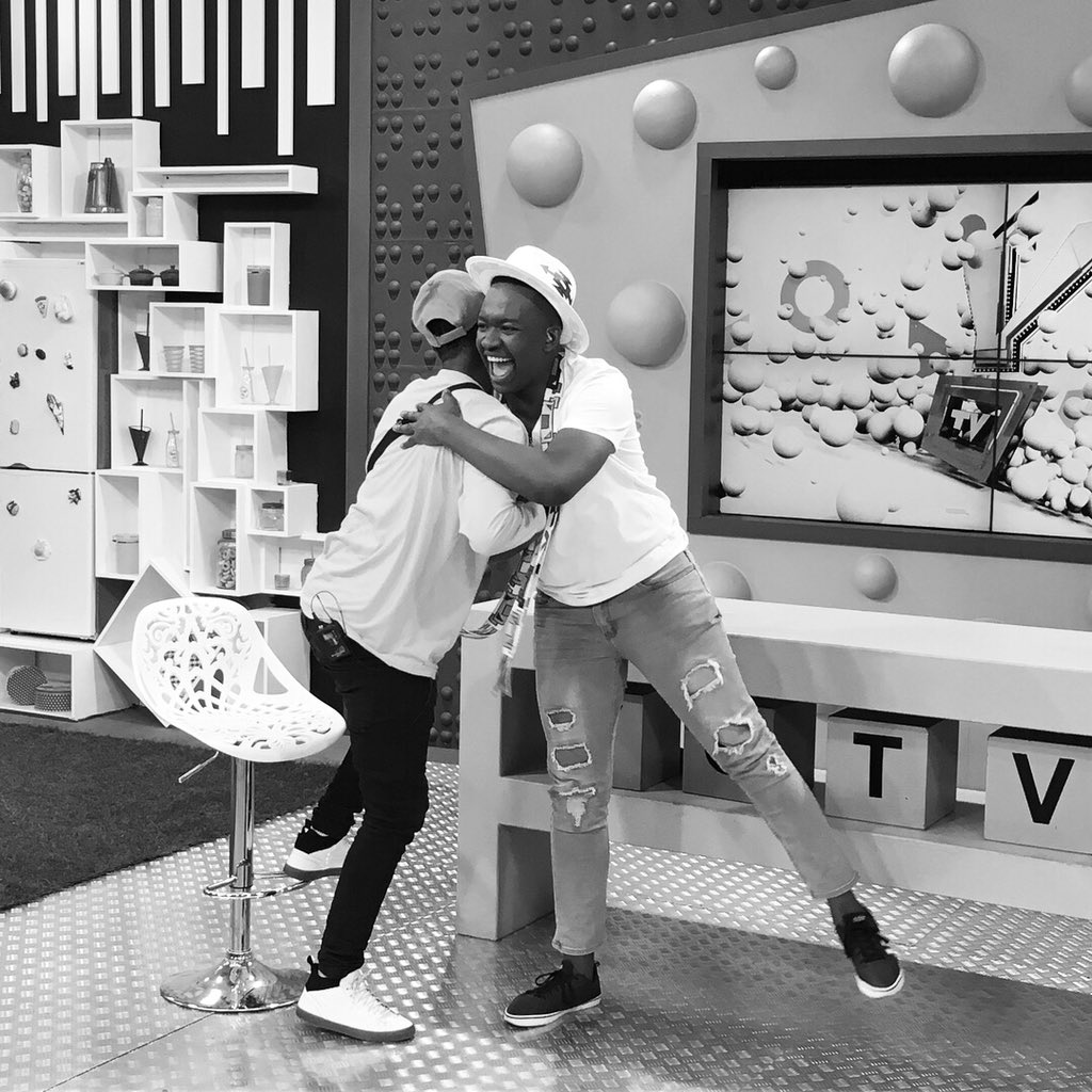 YotvLive's tweet photo. @KidXSA in the building doing it for the CULTURE. ๐ฟ๐ฆ
#YoTalent #TalentMonday https://t.co/Rjefmm16Rw