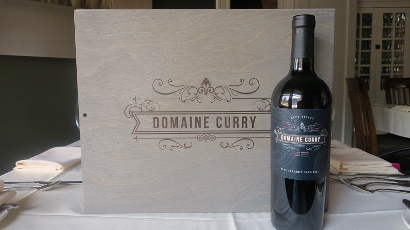 UPpalate's tweet photo. Where my wine-loving  @stephencurry30 fans at? @ayeshacurry's Domaine Curry is on the wine list @TheFigTreeCLT https://t.co/oCcVQtCByD https://t.co/0e0LWJj9Db