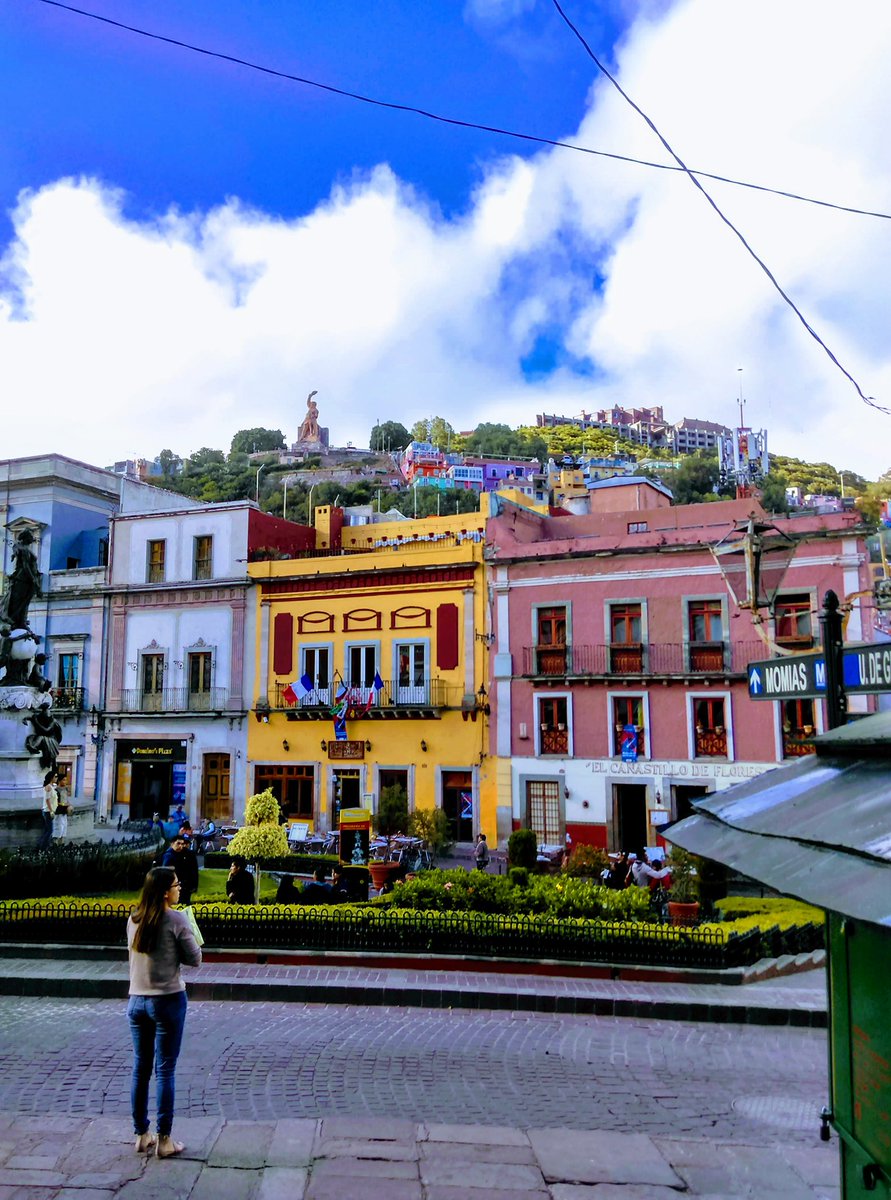 Good morning Guanajuato, we wish you a #HappyMonday, Are you coming on September 15? 🇲🇽️💕

#DiscoverGuanajuato #TravelThroughMexico

📷 IG: Julio Chobalon Gtz