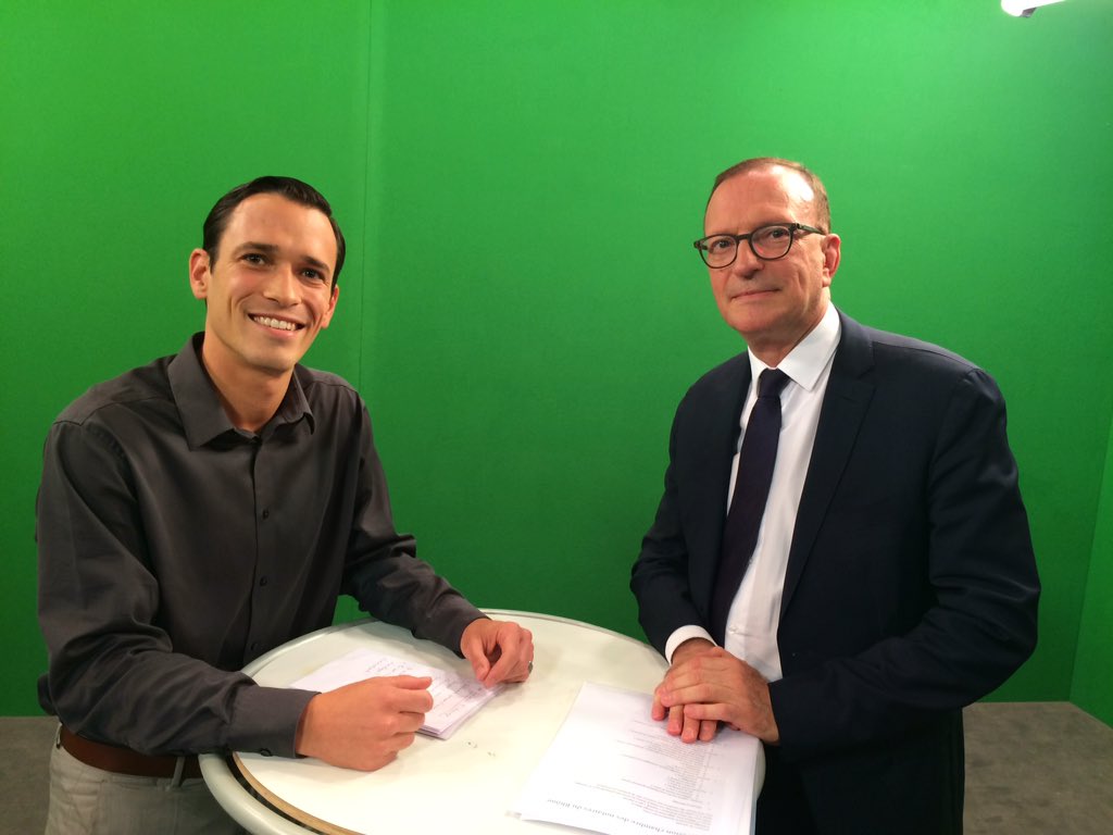 Enregistrement de #MonNotaireEtMoi, nouveau RV sur @TLMLyon en partenariat avec la Chambre des notaires du Rhône. Tout savoir sur le #mariage, le #PACS avec Maître Thierry Chanceau, Pdt des @NotairesRhone. A retrouver ce soir 19:40/22:40 sur @TLMLyon