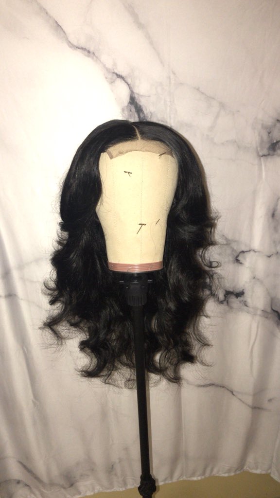 SkyPaige__'s tweet photo. Hey, my name is Skylar and I make wigs💁🏽♀️located in Baton Rouge, LA. I am also available to ship!! 💕 My next client might be on your TL so please rt😘 FOLLOW MY HAIR PAGE @TheWigJoint_ #Su19 #Su20 #Su21 #Su22 #LSU19 #LSU20 #LSU21 #LSU22 #BRWIGS 🦄 https://t.co/c1ptah8U4E