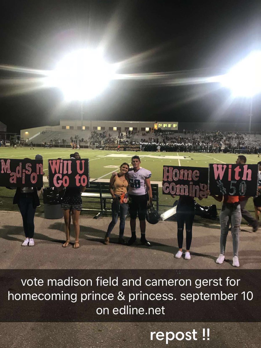 cameron77977931's tweet photo. Vote me sophomore hoco prince https://t.co/cY1s9vGE9V