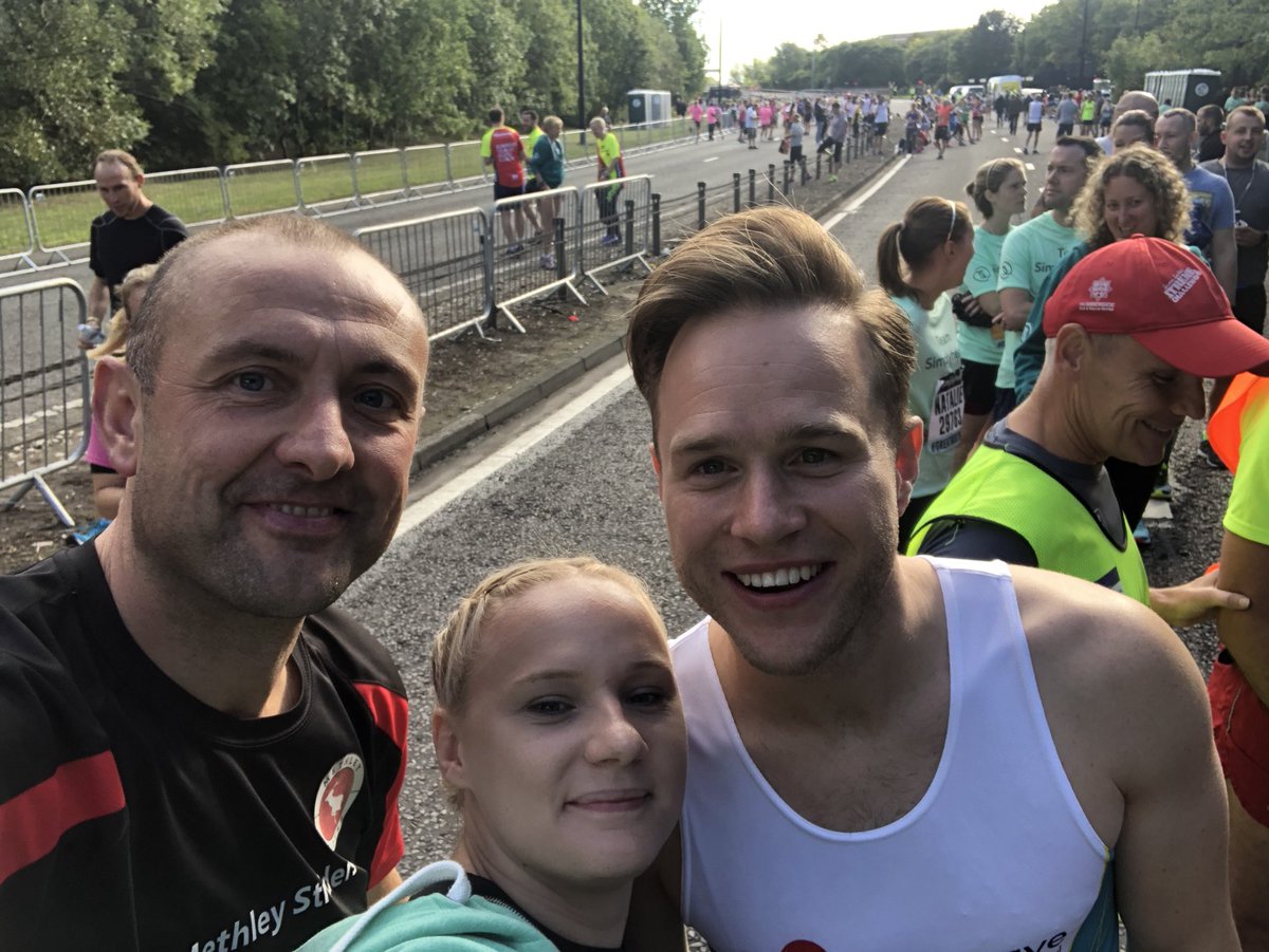 Mark675051011's tweet photo. @ollyofficial Well done olly ,
Great day had by everyone ,
Spoke to you as we turned the corner on to the front ,I said to you well done it’s just round corner now 😀💪👍🏃👏 https://t.co/E4uFl8SzXt