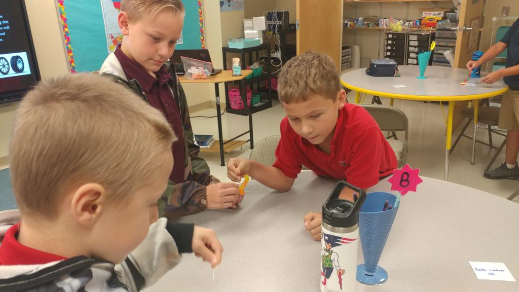 LCASTEMNation's tweet photo. STEM 3
Saving Fred https://t.co/d2kTN41kXI