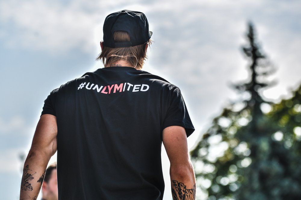 LympoTurkey's tweet photo. 🏃‍♂️🏃‍♀️LYMPO 9 EYLÜL KOŞUSU🏃‍♂️🏃‍♀️

Yine harika bir etkinlikle kripto dünyası ve sporcuları bir araya getirdik.

15 bin katılımcı ile Litvanya'da tüm dünyanın izlediği tarihi bir koşu gerçekleştirdik.☺️ 

#blockchain #cryptocurrency #kripto #fitness #borsa $lym https://t.co/IZw8F37zns
