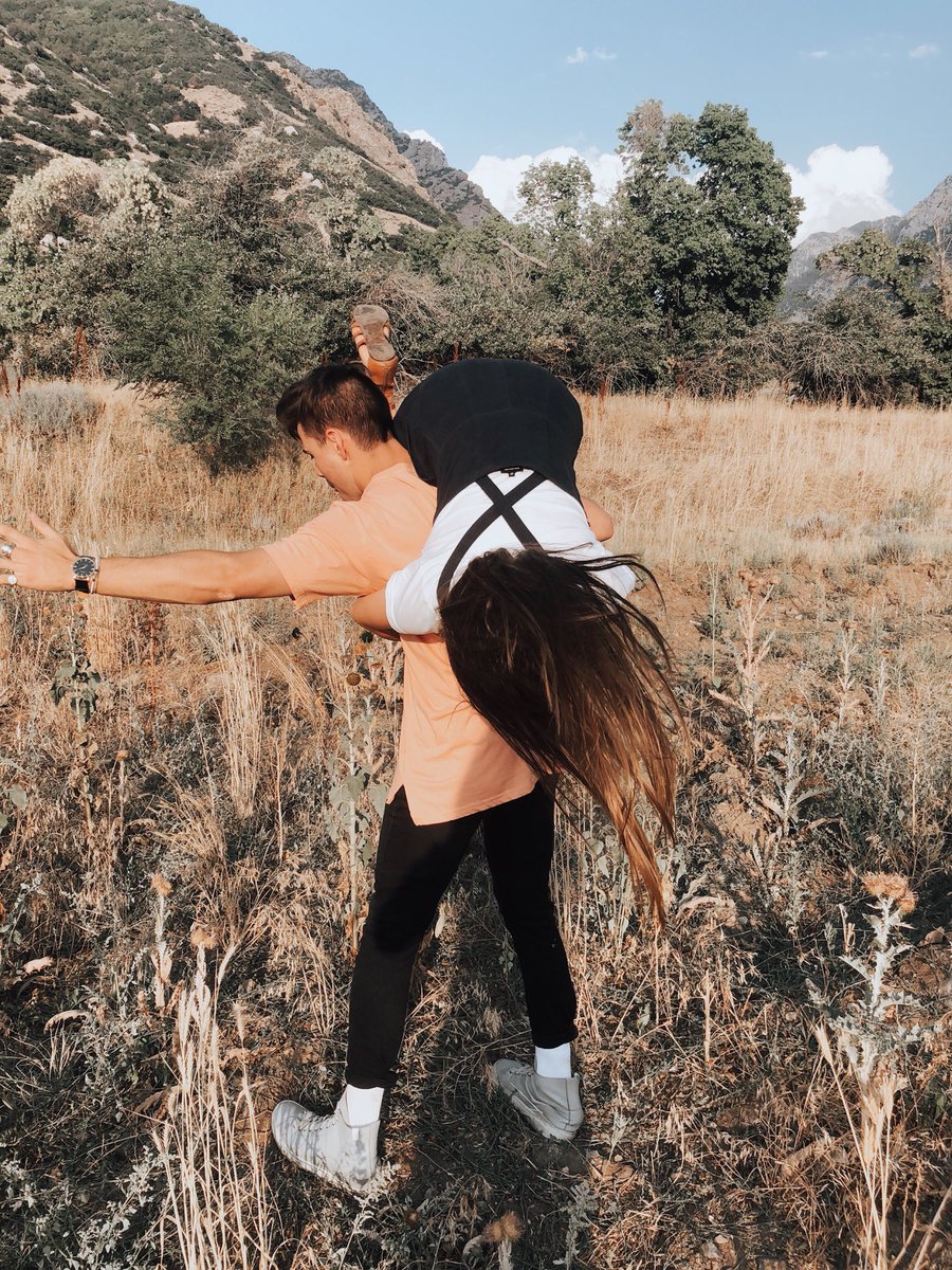 CayRobin's tweet image. you make my heart dance