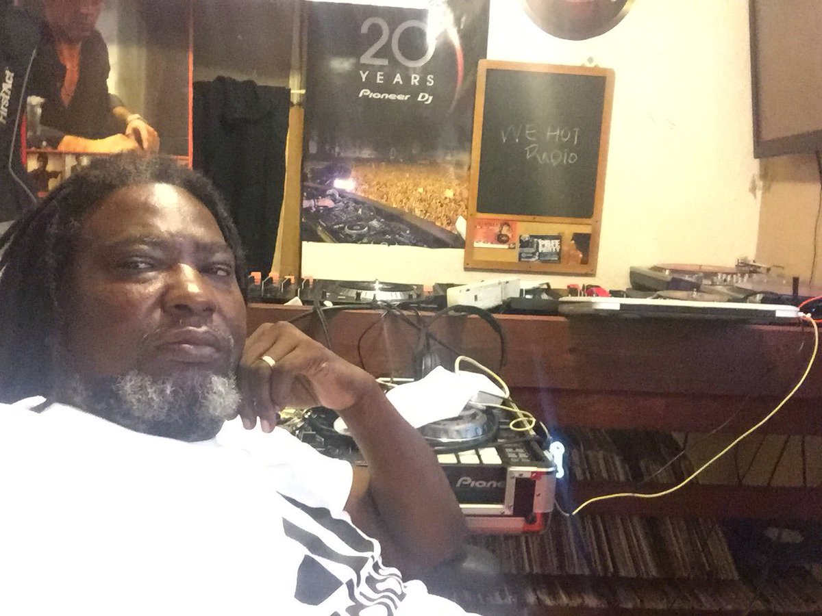 wehotradio1's tweet image. #wehotradio@wehotradio@alfoggins