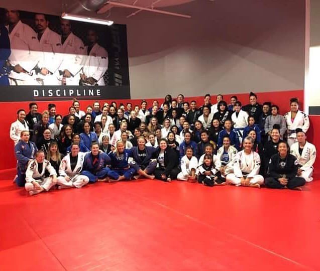 Another Great Roll Out at SoCal Women’s Open Mat. Grips and Smiles. Massive thank you to @jilly.baker & @meghanwonder & GG-Nator for hosting said event @ufcgymhuntingtonbeach