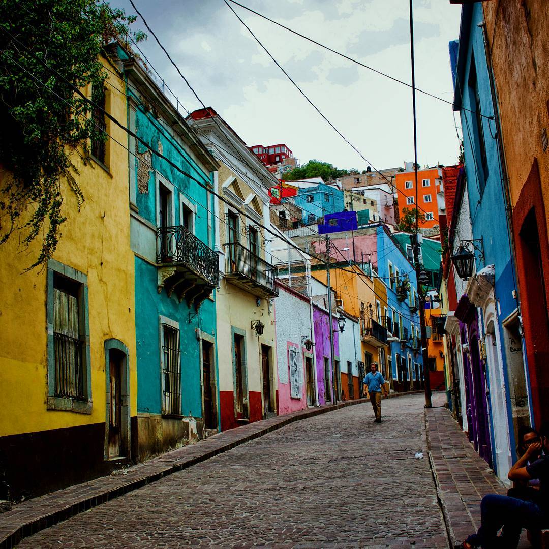 Venha conhecer a cidade de Guanajuato, um lugar cheio de cor e história, o mais importante destino turístico colonial do México.

#DiscoverGuanajuato #ViagemPeloMexico

  📷 IG: luisgem12