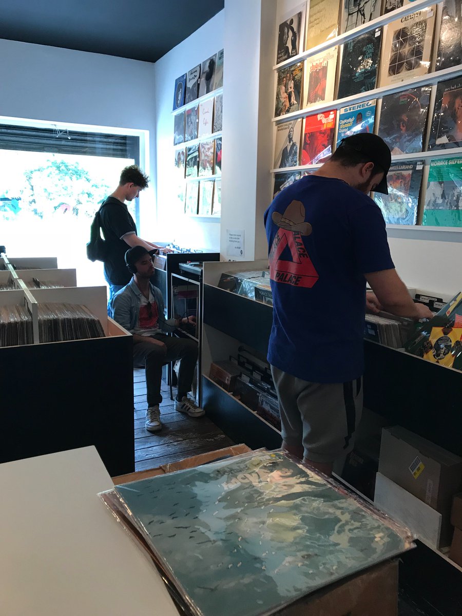 yoyorecordsLDN's tweet photo. It turns out the little kindergarten chairs we got for the bottom bins are also great for the listening booths! Come and check some tunes in supreme comfort ;) πβοΈ #ourshop #storeview #ditc #happycustomer #originalpressings #vinyl #records #cosmosrecordslondon @cosmosrecords https://t.co/j526S3GshX