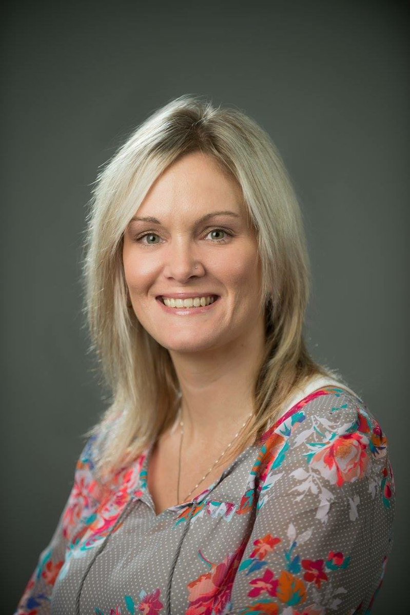 UBSSW's tweet image. NEW EPISODE Frequency and Engagement: Analyses of Emerging Adults' Social Media Use MT @SWpodcast  insocialwork.org/episode.asp?ep…  &amp;lt;from @UBSSW PhD student Carol Scott #SWSM #SocialMedia #SWtech