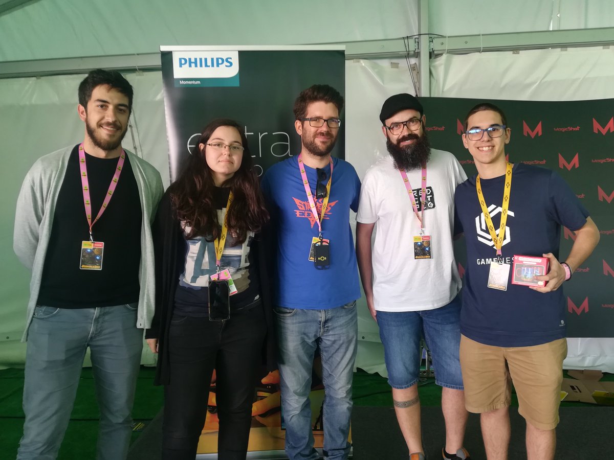 Ink_InkKnight's tweet image. Ink Knight just got second place in the Student Showcase at @Comic_Con_PT, there were a lot of other interesting projects!
Thanks to everyone who saw and supported, and to the amazing jury!

#gamedev #gamedevelopment #indiedev #indiegame #gameart #indieartist #ComicConPortugal