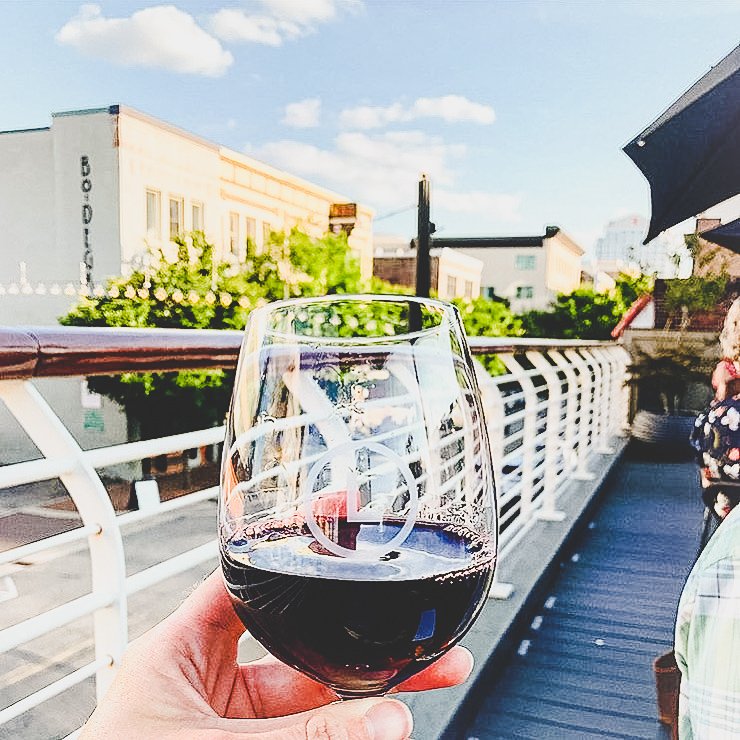 IHeartNorfolk's tweet photo. Find authentic Italian eats with a twist at Leone's Italian! While you're at it, grab a sip on their rooftop. It's one of the best in Norfolk! 🍷#iheartnorfolk https://t.co/47hKBGNvAu