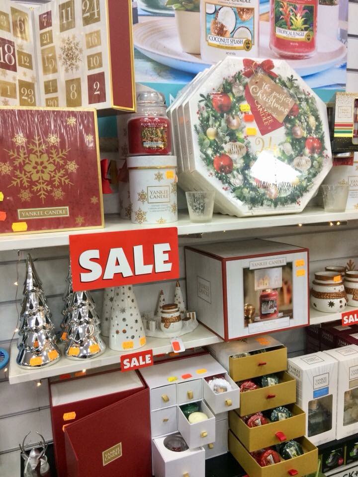 MorreysofHC's tweet photo. Don’t worry.. we’ve not gone mad.. we’re aware it’s not Christmas... but we’ve got a few gift sets and selected Yankee accessories on a pre season sale with some great prices!
#YankeeCandle #Christmas #GiftSets #Sale #HomesChapel https://t.co/8mxSql0eC7