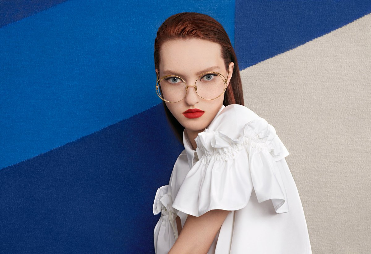 Happy_Finish's tweet photo. Linda Farrow A/W 18-19 Campaign | Photographer: @harukihorikawa | Retouch Artist: Emma Jacob #retouch #happyfinish #lindafarrow #LFAW18 https://t.co/1diTAWrGZo