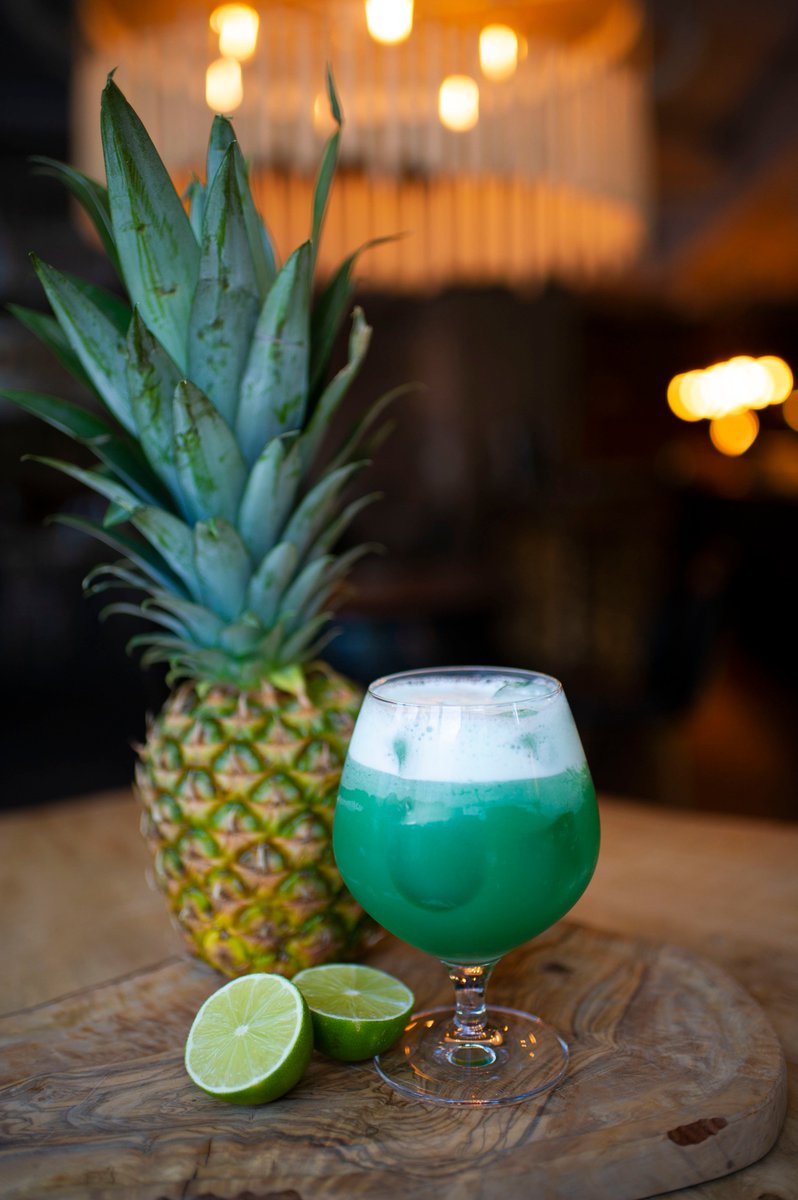 itsinnottingham's tweet image. #NottmCocktailWeek might be over but we've decided to keep the dream alive for one more day with a final giveaway. For your chance to win 1 x free cocktail bowl to share with your friends at @OaksNottingham, simply like and retweet this post. We'll pick a winner tomorrow 🍹😁🎉