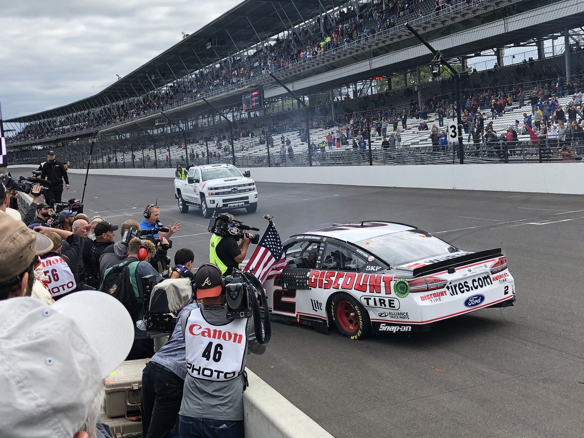 Yates_Doug's tweet photo. RT &amp; follow for a chance to win the @IMS #BrickYard400 valve cover etched by @TYKMAElectrox from @keselowski winning FR9 engine. @Team_Penske @NASCAR It’s time to machine additional valve covers with @MMUSCuttingTool @Mastercam @Miteebite. https://t.co/rTF4LfjZgx