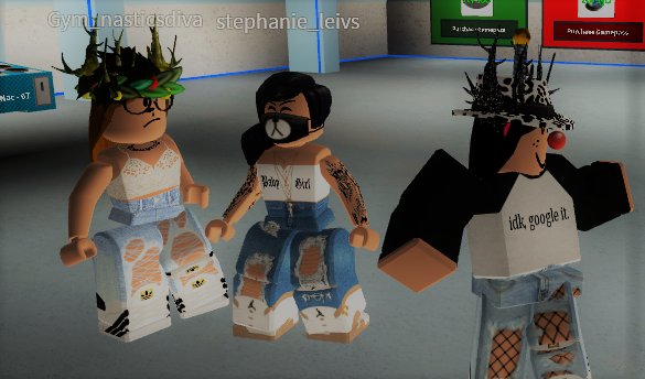 Missdeedee On Twitter So I Got Some Screenies Of Two Online Dating Thicc Legged Girls I M Doing This For Reasons Why Roblox Is Dying Thicclegs Roblox Thicc Onlinedating Underage Kidsgame Https T Co Gz7jysqkd2 - roblox thick girls