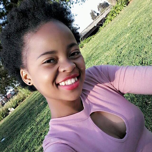 PaballoZwane's tweet photo. I'm back with FB
But you need to RT ...don't forget to FB me after I did a follow https://t.co/CnmfG5mq4l
