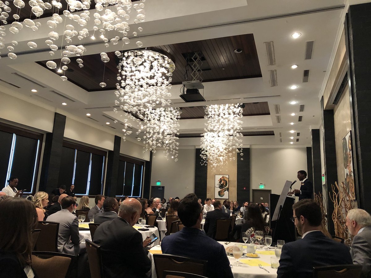 Fountain4Judge's tweet photo. Thank you @tallahasseebar for hosting a wonderful Table of 8 event last week. Our table had a sitting judge, candidate for judge, senior lawyers, young lawyers and 2 law students! We had so much to learn from one another.  Congratulations to Mutaqee Akbar!  #Lisa4Judge #Vote4Lisa https://t.co/0Q2Y7WHR6k