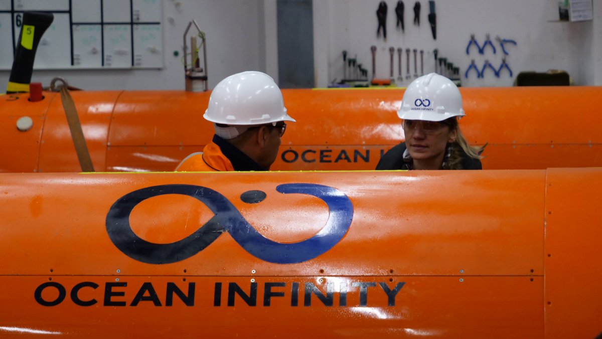 Ocean__Infinity's tweet photo. Pleased to have commenced search operations for the #ARASanJuan. Read more https://t.co/9XIsL7QbAo https://t.co/Mm2NaKkhNb