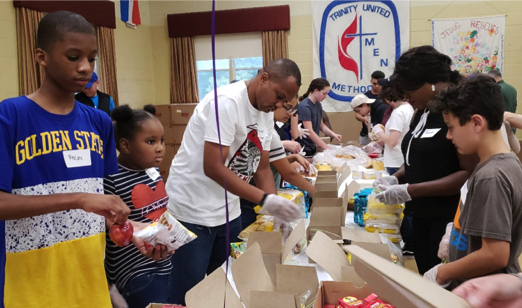 #RNJNEWS: Hundreds of Volunteers Feed Thousands in Need wrnjradio.com/news/2018/hund…