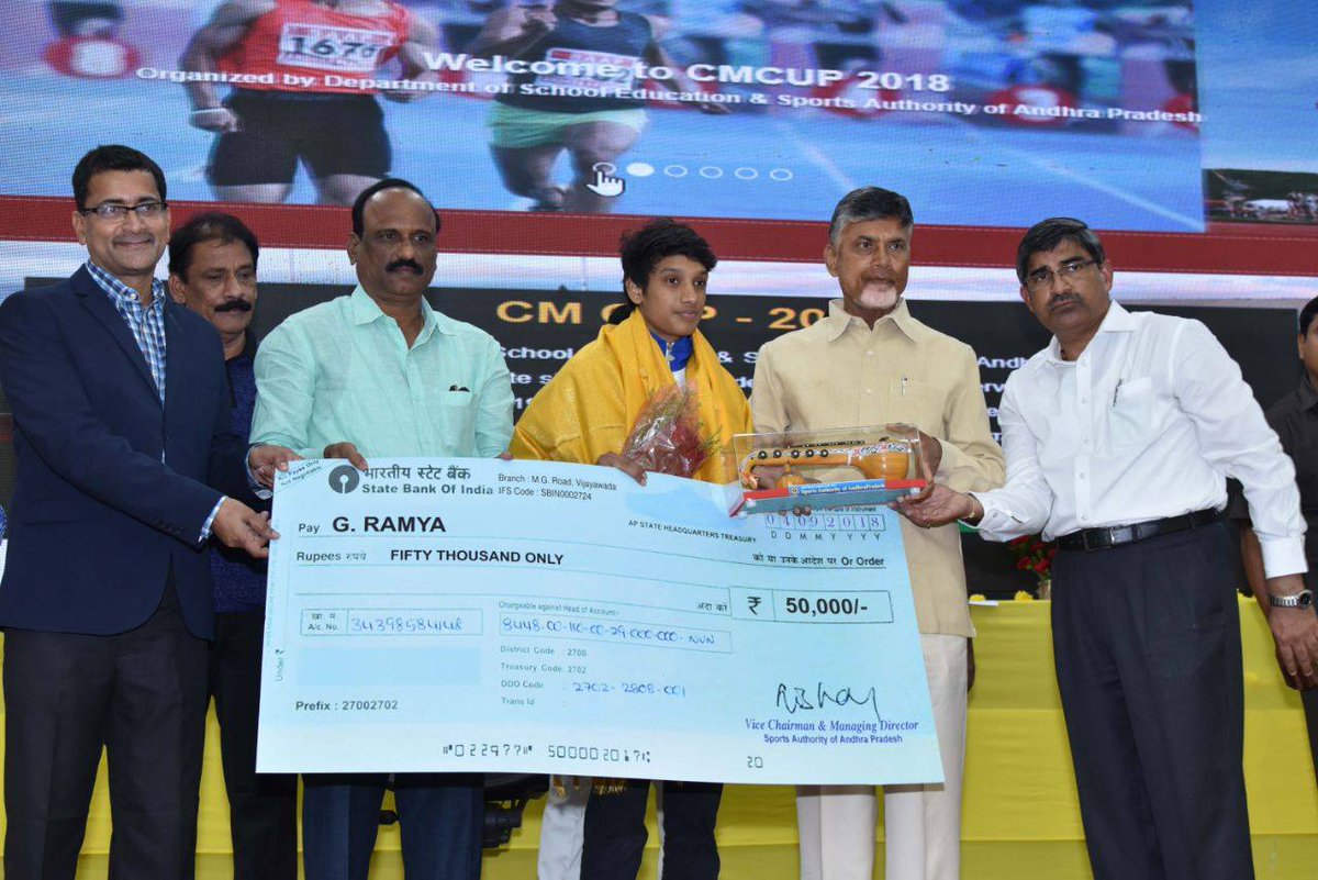 VCMD_SAAP's tweet photo. Felicitation of Asian games and National medalist from Andhra Pradesh by Hon'ble CM @ncbn @AndhraPradeshCM 
#PrideOfAndhra #SAAP https://t.co/En2u20Z060