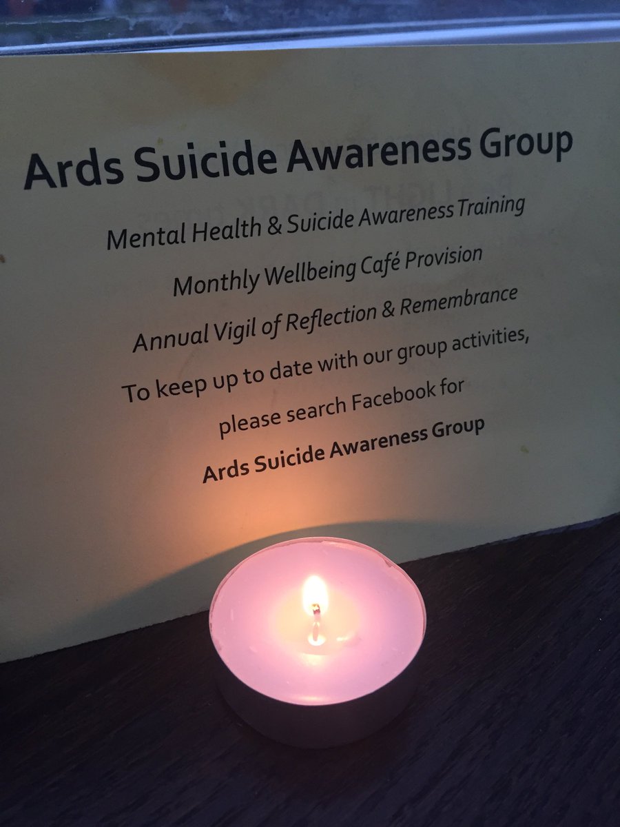 MsLyndaBryans's tweet photo. Be the light in the darkness for someone struggling with depression. #ArdsSuicideAwarenessGroup #WorldSuicidePreventionDay⁠ ⁠  
@AwareNI #Aware #depression 
#WSPD2018 https://t.co/rnrtiQYp3b