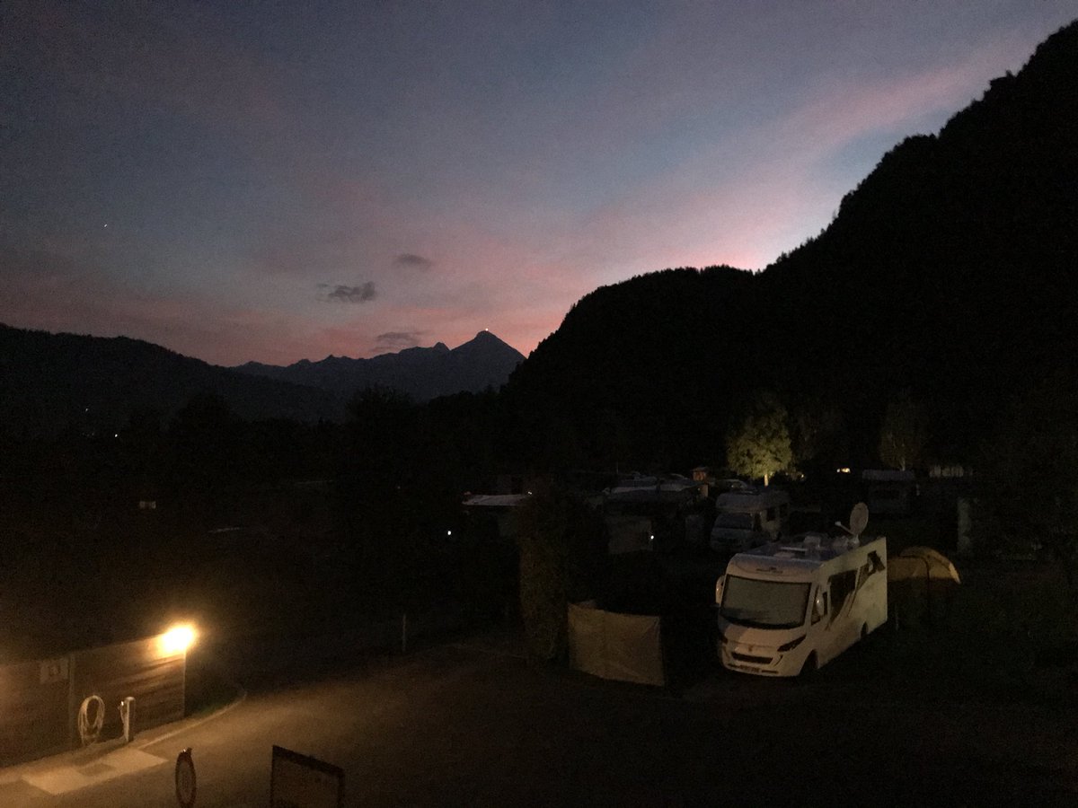 LazyRancho4's tweet image. #lazyrancho #ilovecamping #iloveswitzerland #interlaken #madeinbern #jungfrau