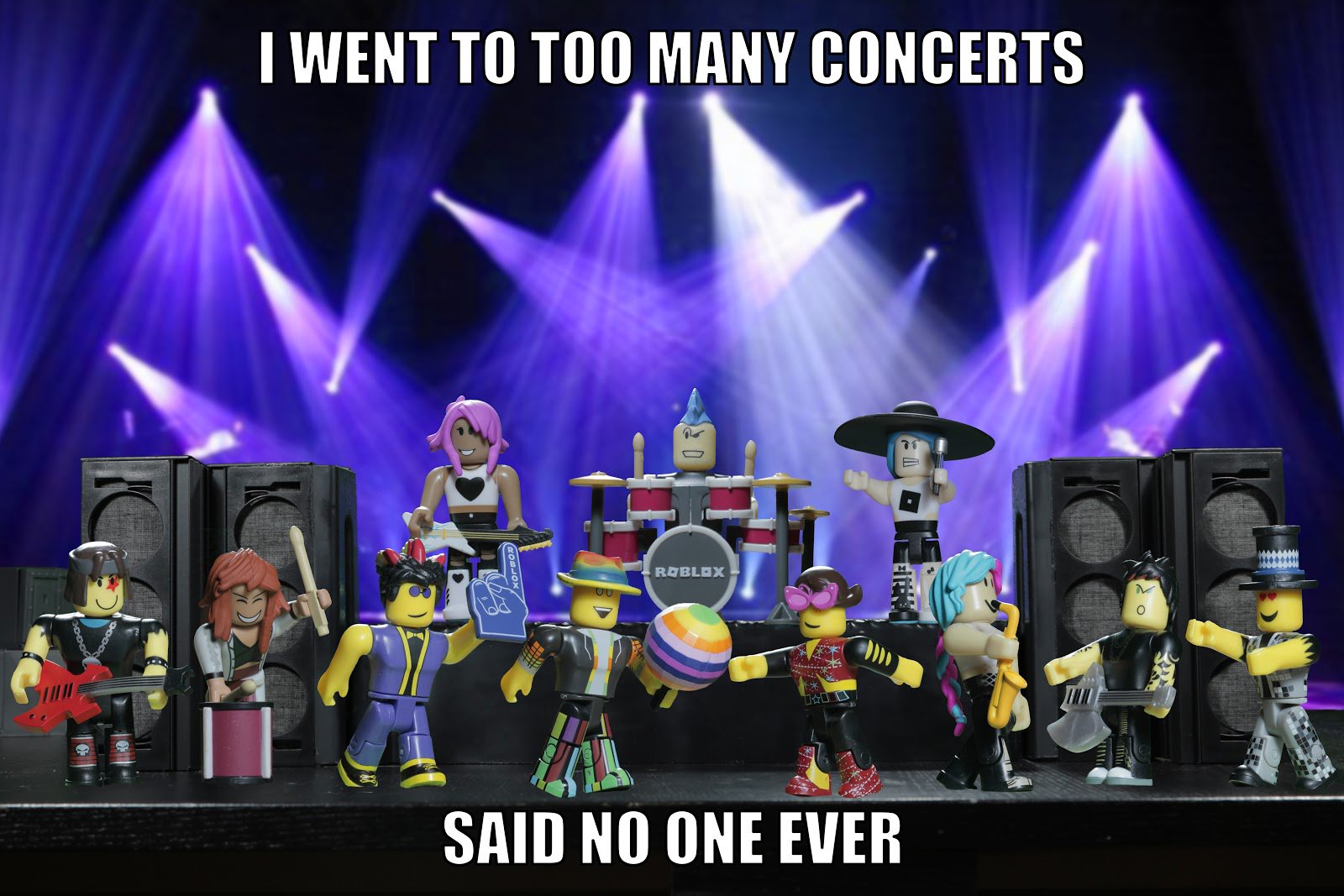 Roblox On Twitter Robloxtoys - roblox concert stage