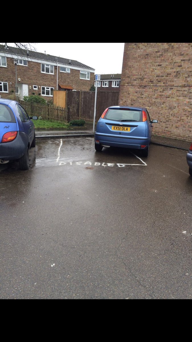 ec_road's tweet image. Well if the council won’t give you one, make your own! #parking #bromley #beckenham #roadsafety #disabedbay #roadsafetyaudit