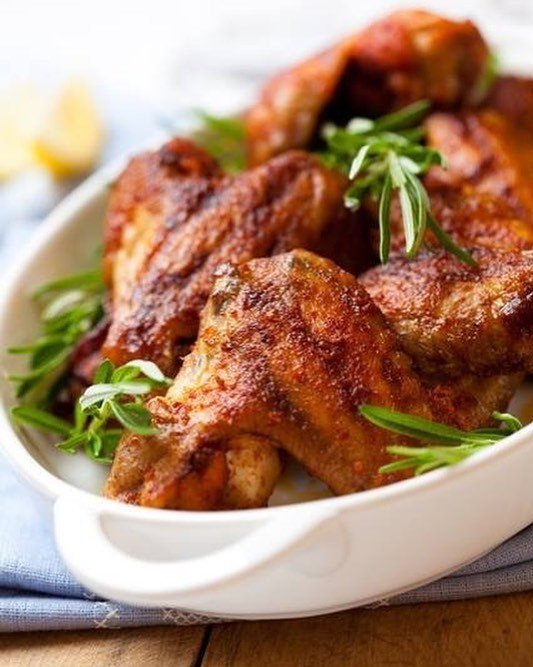 EAST MEETS WEST! Join Chef Mei Ibach in the Ramekins kitchen on September 20th and learn the craft of the trade and take a culinary journey from coast to coast with this one of a kind class. Learn about the techniques and local ingredients from two cultu… ift.tt/2CD3eG8