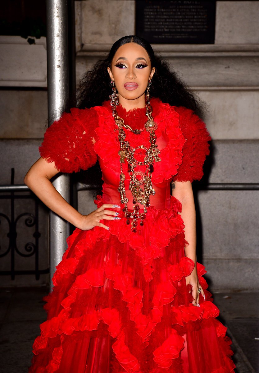 ComplexMusic's tweet photo. Nicki is finally speaking on her incident with Cardi:

"The way [these upper echelon people] passed by looking at this disgusting commotion, I was mortified ... How we (and I’m going to use WE loosely) made ourselves look was mortifying.” https://t.co/Sdz3QDUuac