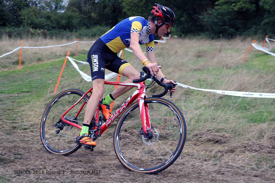 JudithinWaste's tweet photo. @MIRacingAcademy were in action at Redditch as Round 1 of the WMCCL cyclocross seaon kicks off.  A great start with 2nd and 4th places for Ed Woodward and Alex Harper respectively in Juniors and 17th for Jamie Kennerson in the U16 in his first ever CX race. https://t.co/G6yrSXS8Fw