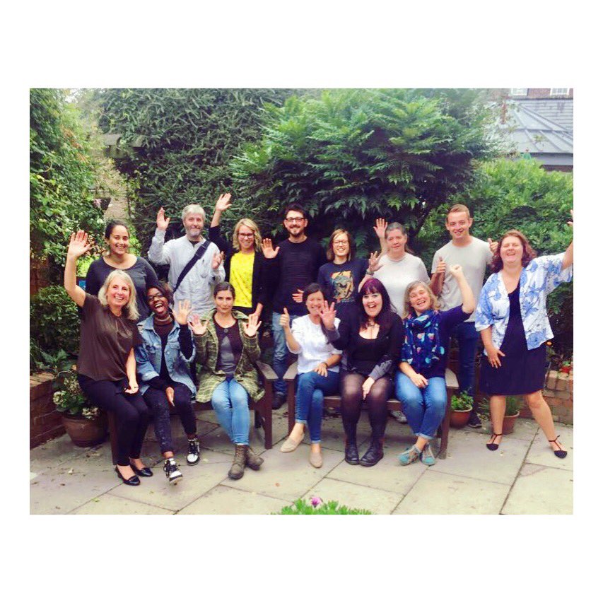 SSE_Yorks_NE's tweet photo. Last day of our SSE Lloyd’s Start Up programme 2017(18 ...what an inspiring tribe! Go forth and live your dreams! #bethechange #socent https://t.co/F8pANMJomA